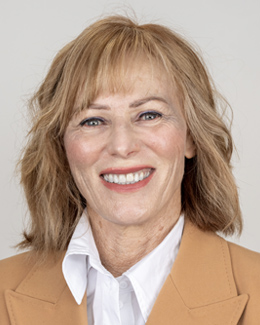 Lucinda Nolan