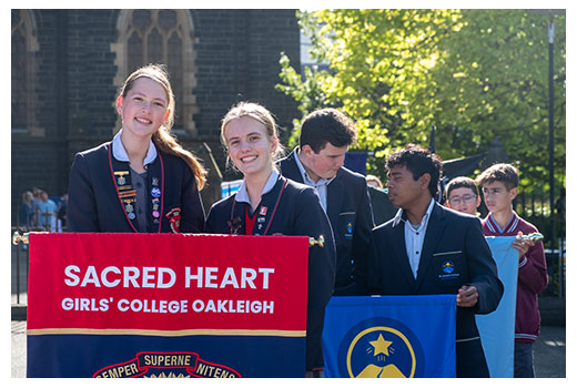 students from Sacred Heart Girls College