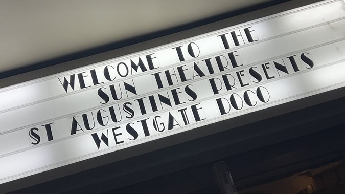 Premiere at the Sun Theatre